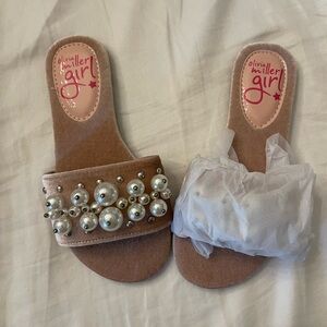 Olivia Miller Blush Pearl Slides / Sandals